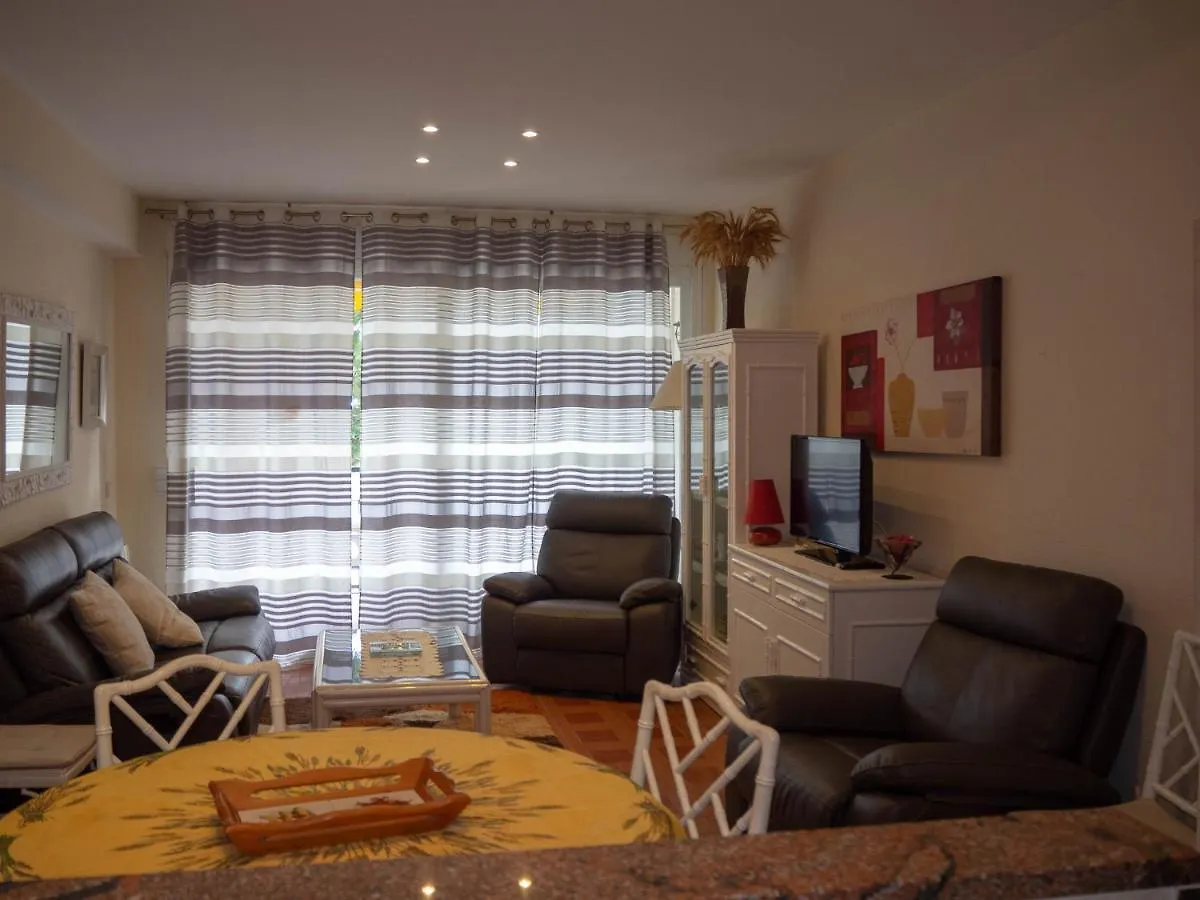 Embajador 1 Apartament Per 4 Persones A Primera Linia De Mar Platja d'Aro Διαμέρισμα